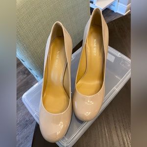 Cream Patent Leather Heels size 8.5
